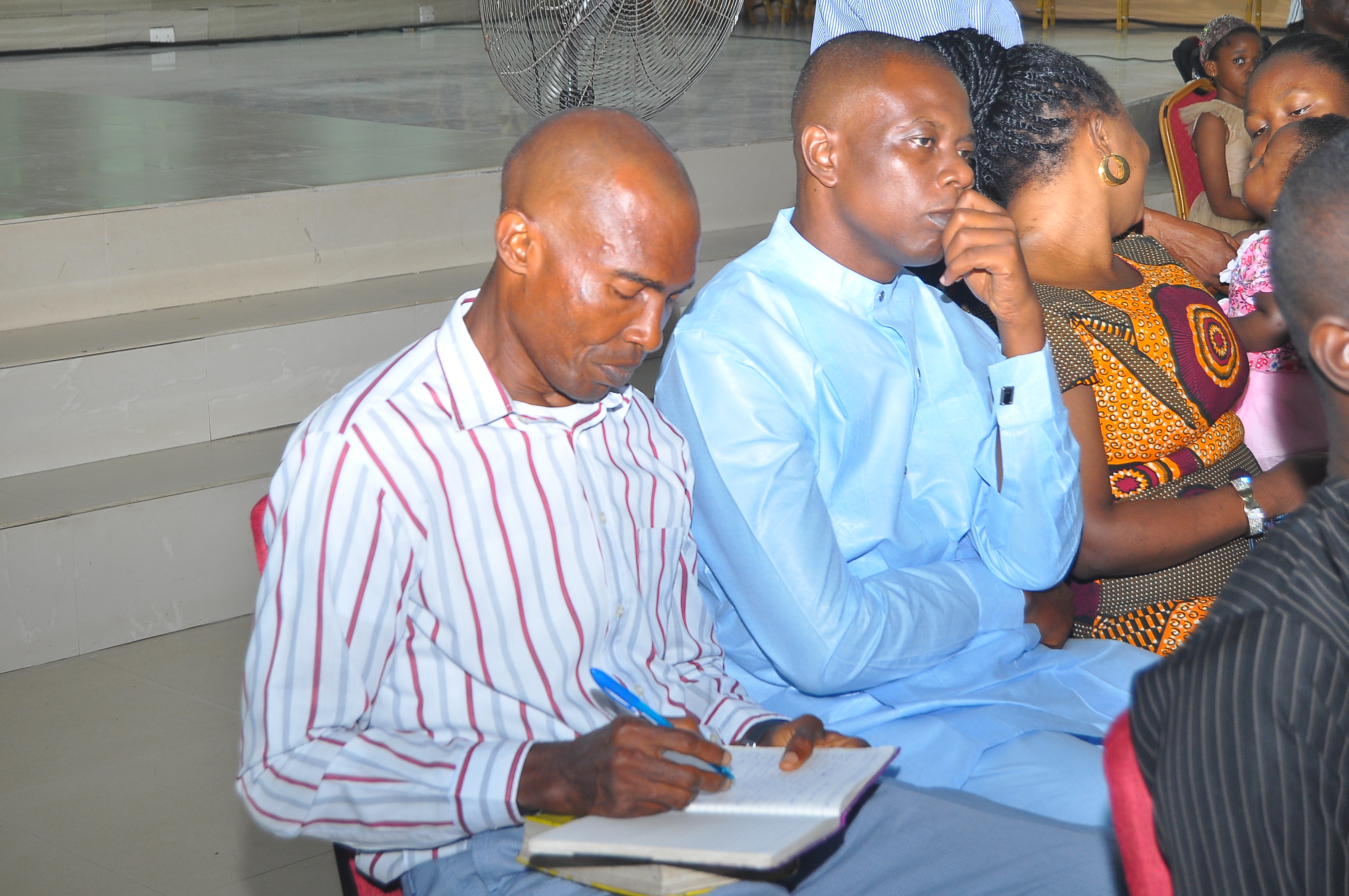 Church service photo 15
